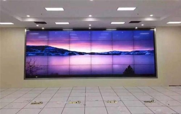55寸18mm液晶拼接屏